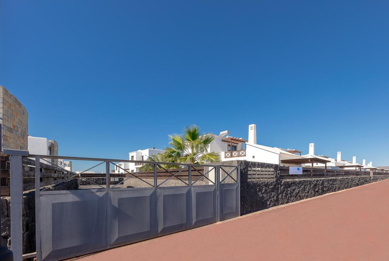 Villas Camelot By Escape Home Playa Blanca  Exteriör bild