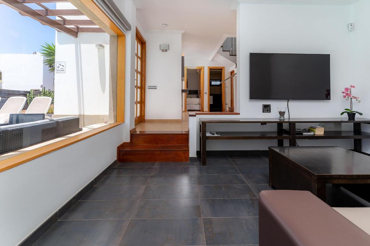 Villas Camelot By Escape Home Playa Blanca  Exteriör bild