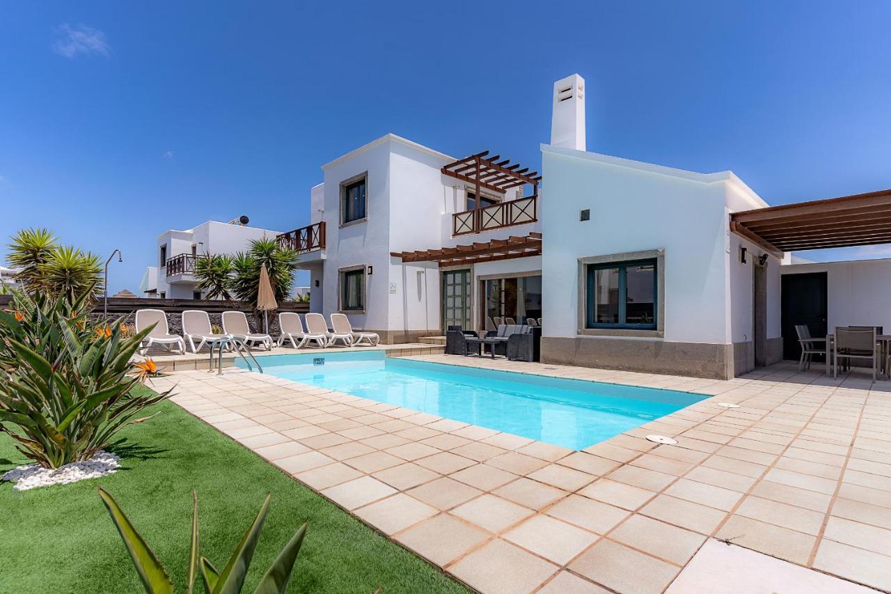 Villas Camelot By Escape Home Playa Blanca  Exteriör bild